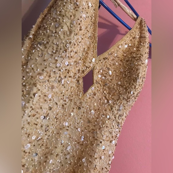 Yellow Dress - Picture 2 of 3